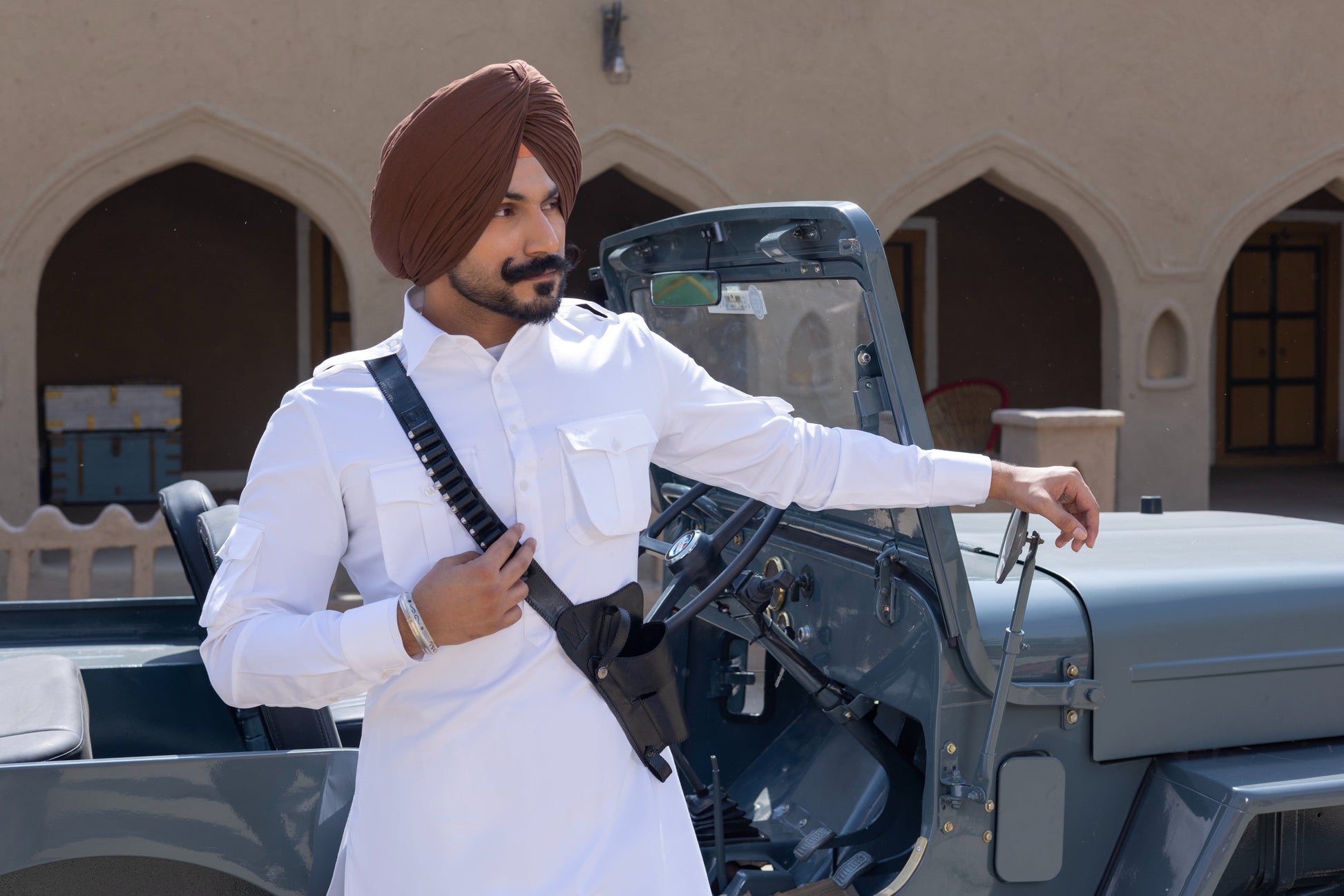 Pathani with Gun Holster Hartansh Clothing Pvt Ltd