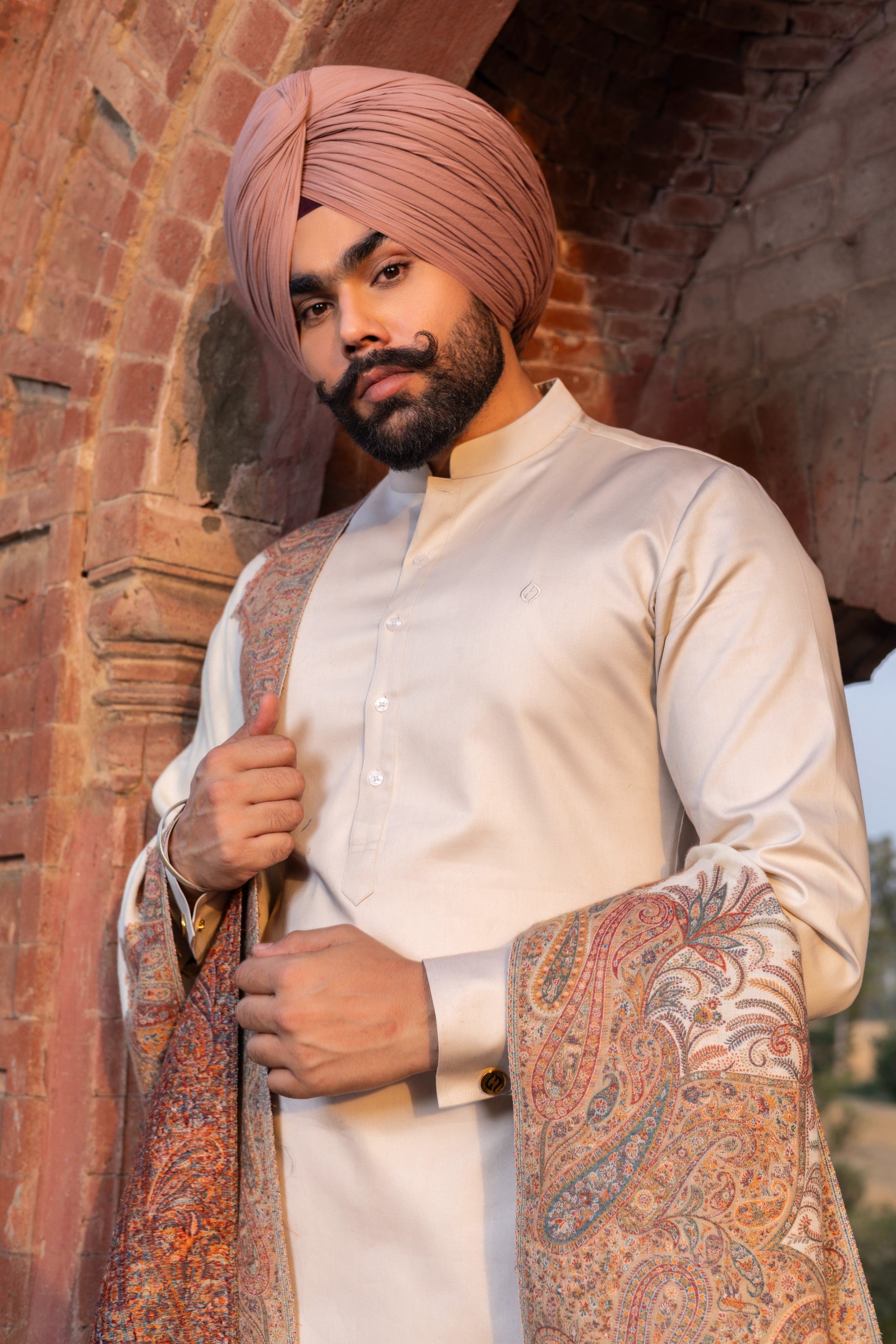 Royal Handloom Shawl with Kurta set Hartansh Clothing Pvt Ltd