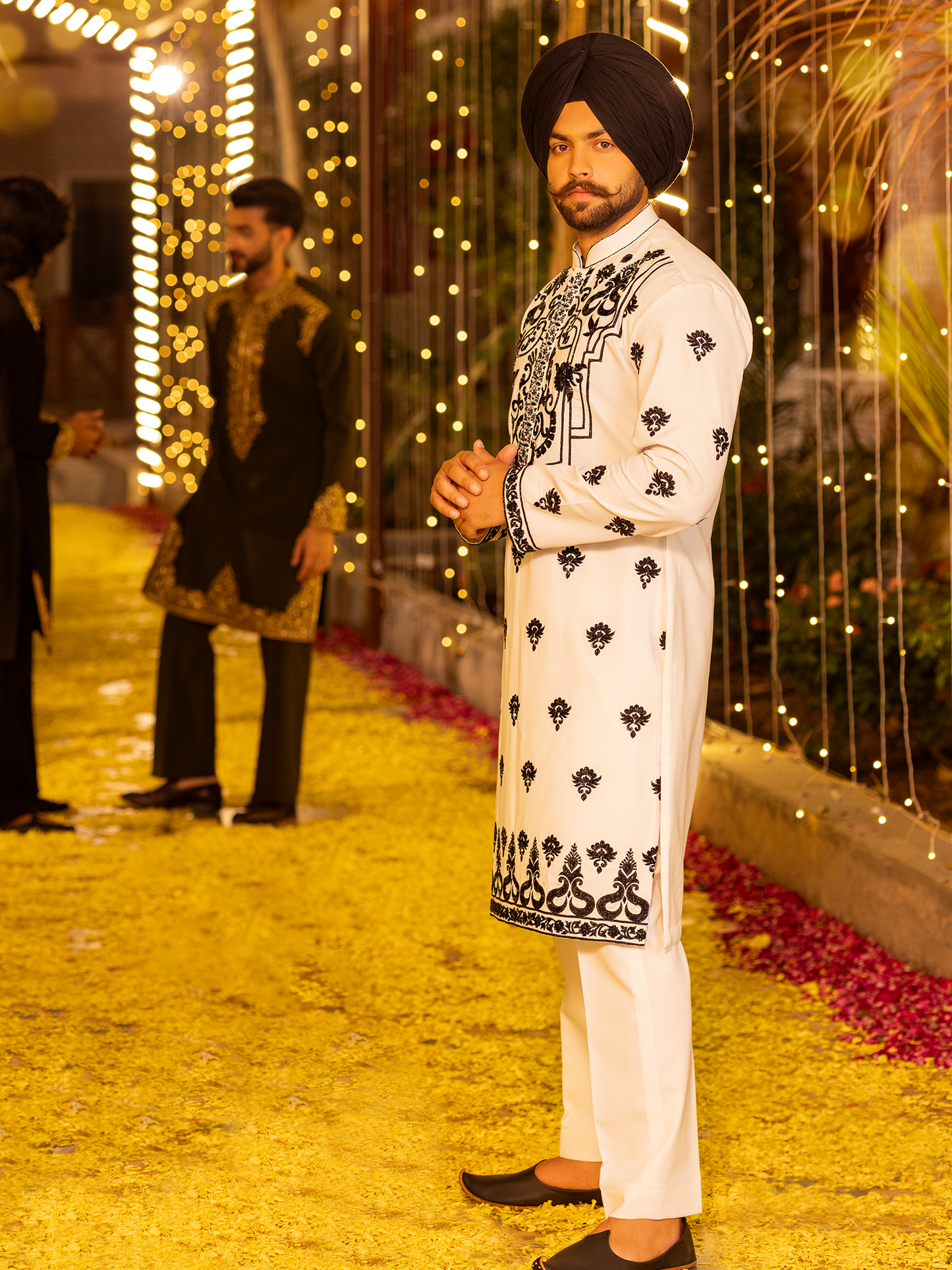 Hand-Painted Kurta With Bell Bottom Jeans Hartansh Clothing Pvt Ltd