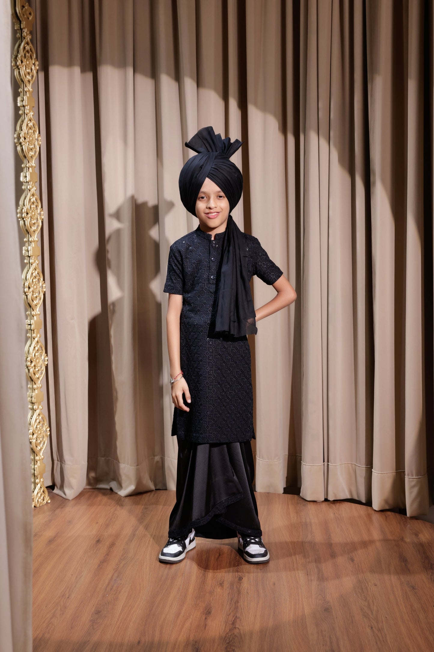 Black Kurta Chadra Hartansh Clothing Pvt Ltd