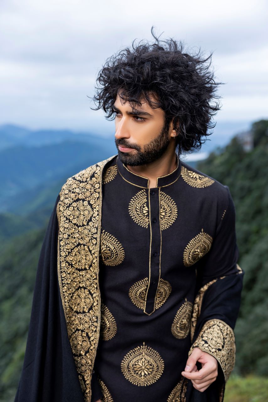 Noor-e-Siyah Hartansh Clothing Pvt Ltd