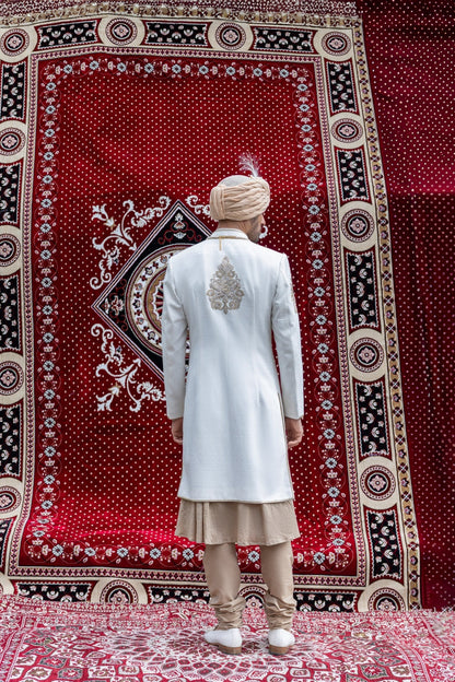 Zewar-e-Shaahi Hartansh Clothing Pvt Ltd