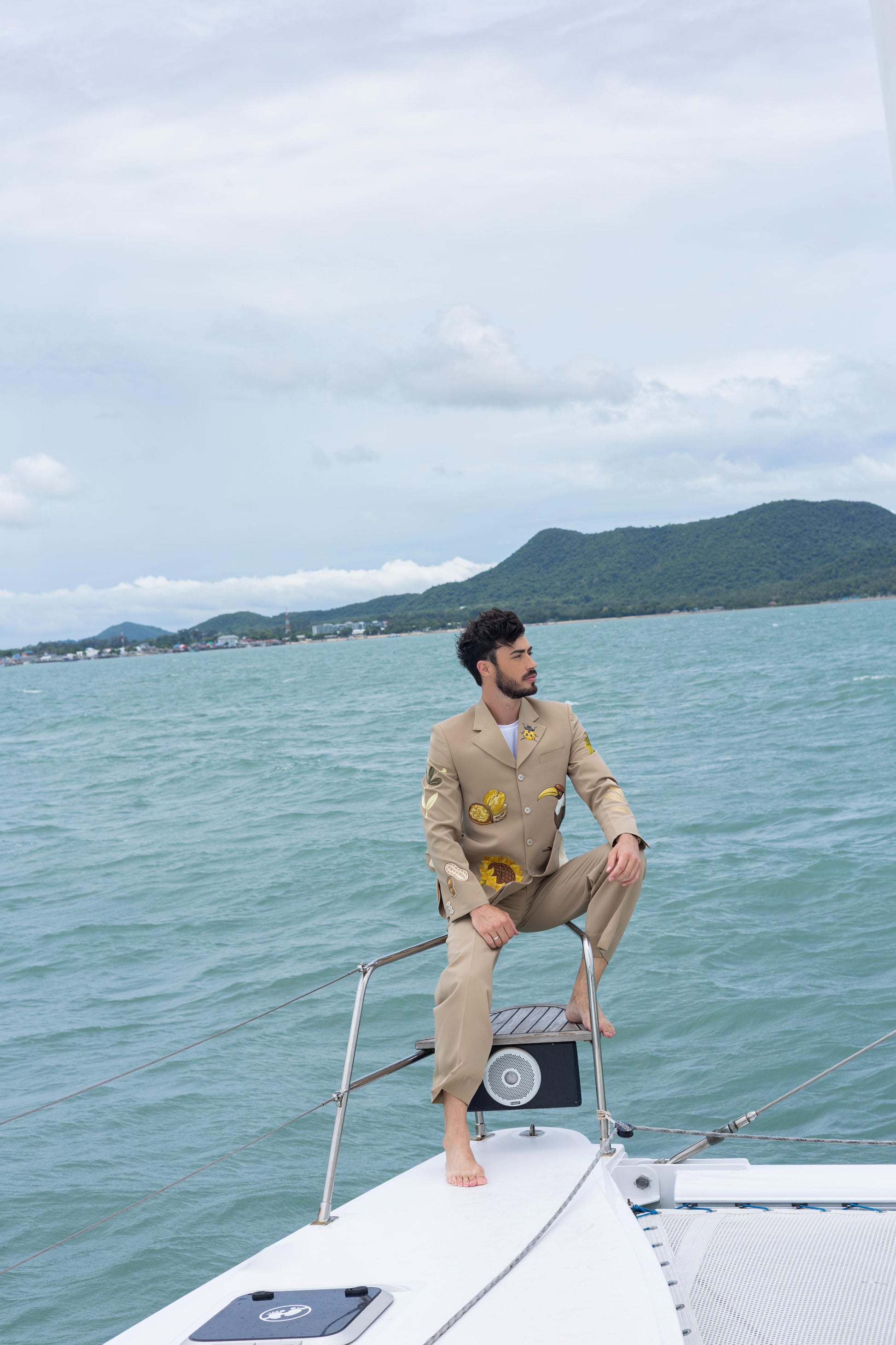 Tropical Majesty Hartansh Clothing Pvt Ltd