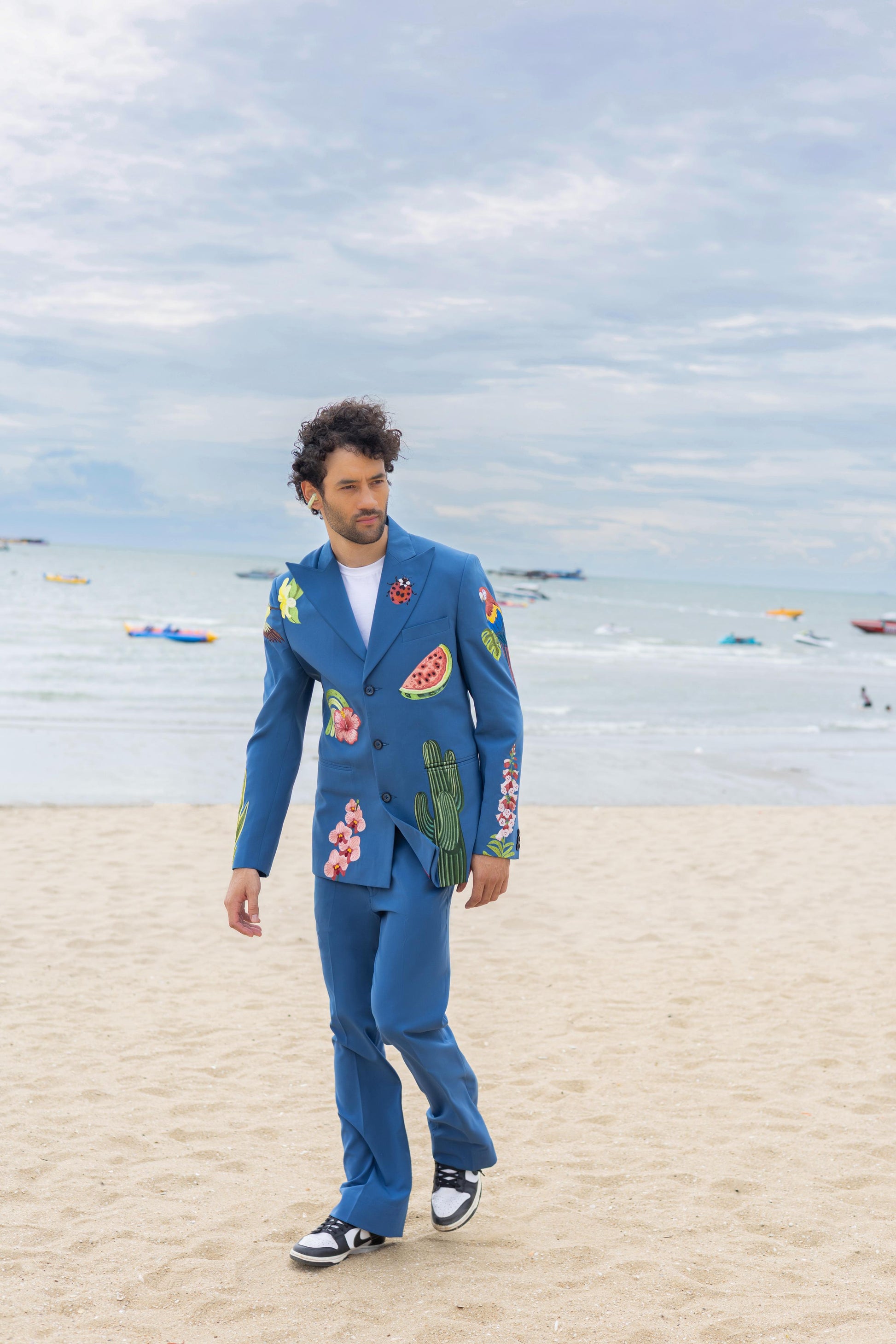 Ocean Bloom Suit Hartansh Clothing Pvt Ltd